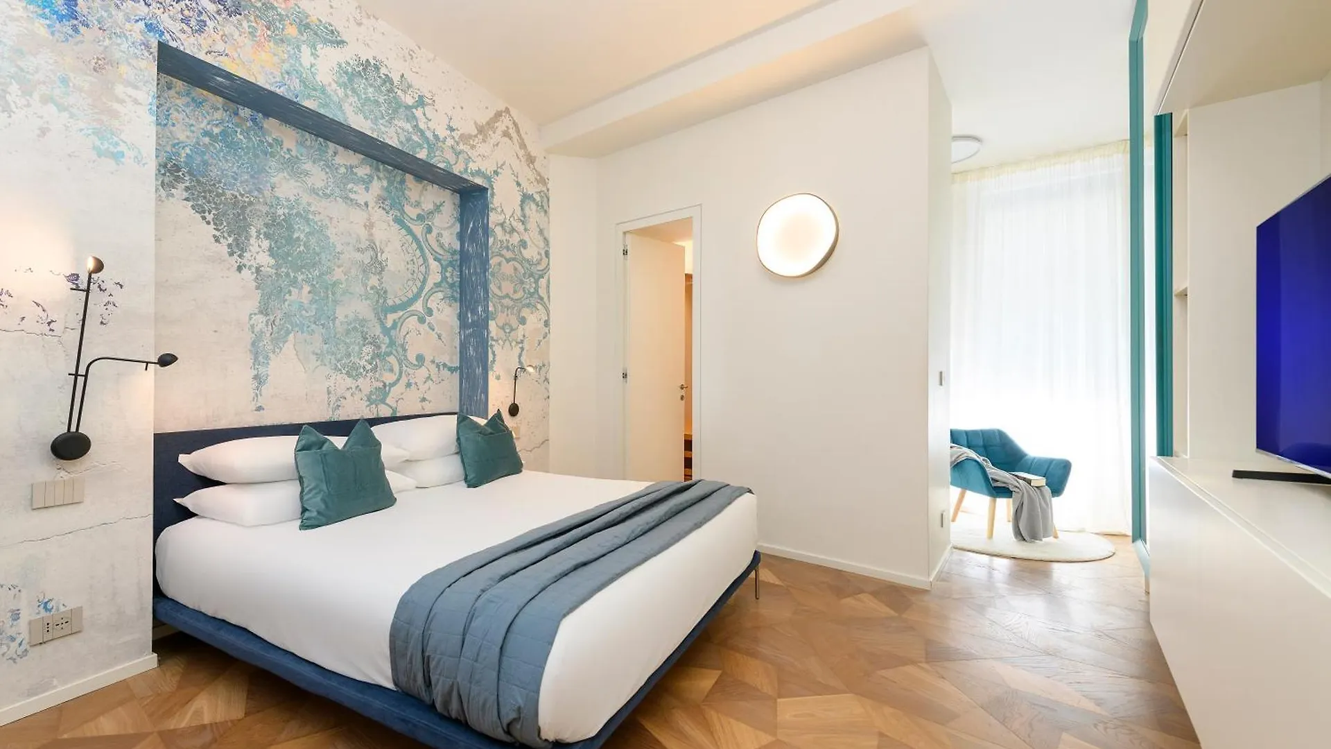 Moon River Luxury Apartment Rome Italy