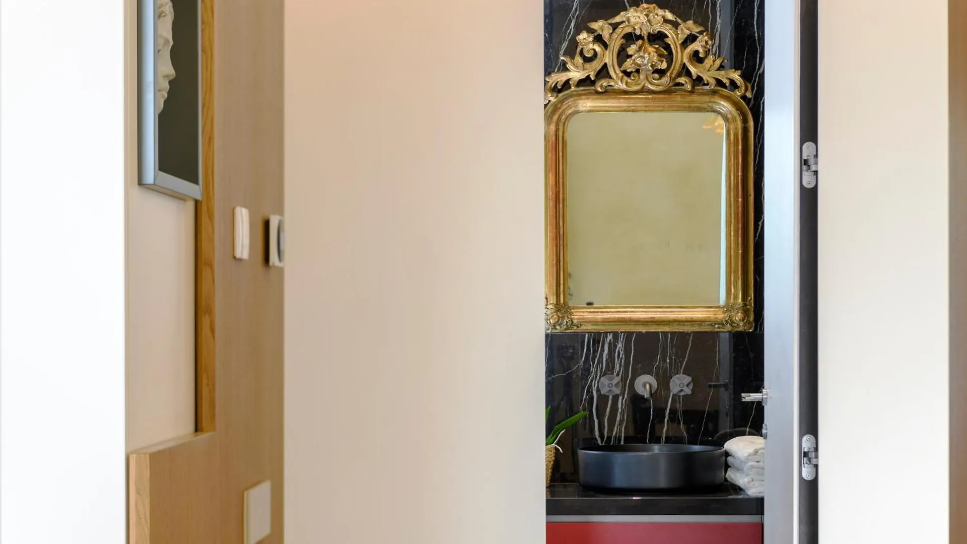 Moon River Luxury Apartment Rome