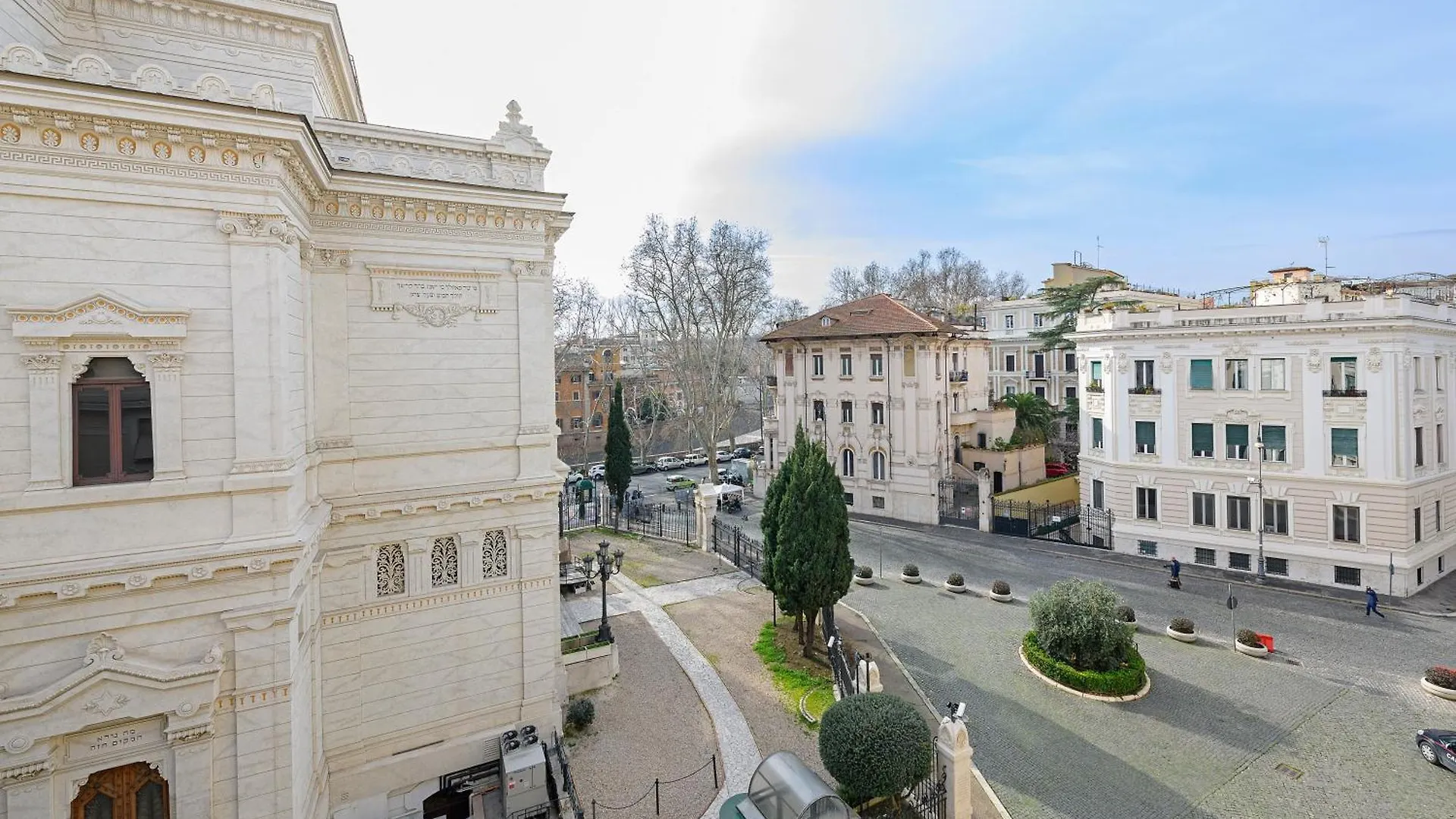 Moon River Luxury Apartment Rome 0*,  Italy