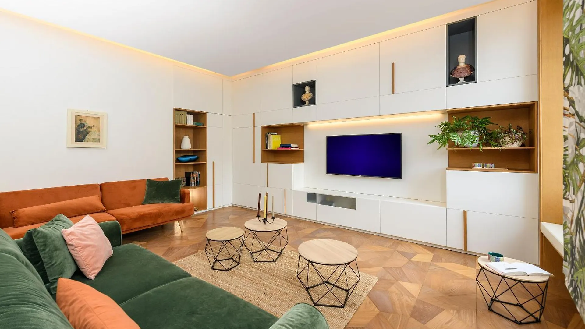 Moon River Luxury Apartment Rome Italy